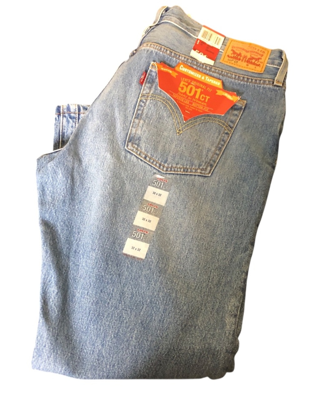 Women’s Levi Strauss & Co 501 Cropped Distressed Jeans Size 32x32